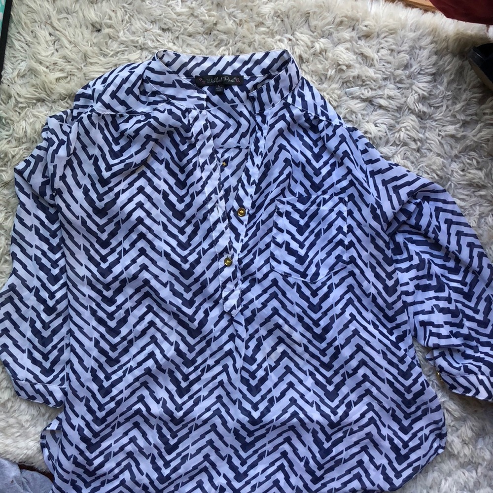Blue and white top